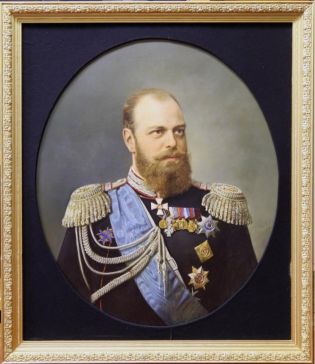 Н.Г. Шильдер. Портрет Александра III. Не ранее 1881. Холст, масло. 89х75 (овал). Военно-исторический музей артиллерии, инженерных войск и войск связи МО РФ 